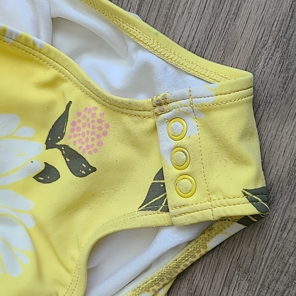 18mo Carter's swimsuit - Picture 4 of 4